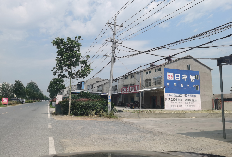 大邑如何能保证墙体广告的醒目性？